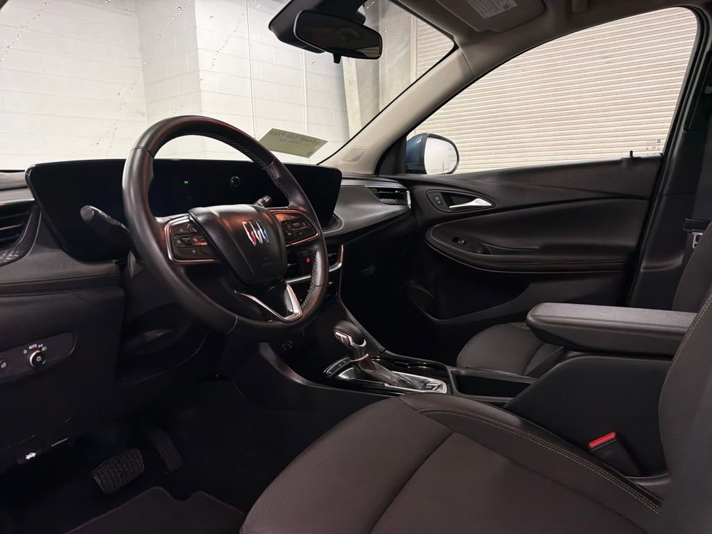 Used 2024 Buick Encore GX Preferred image 11