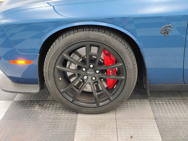 Used 2023 Dodge Challenger SRT Hellcat RWD image 8