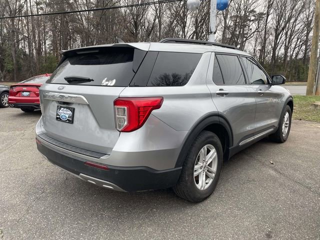 Certified 2024 Ford Explorer XLT w/ Equipment Group 202A image 4