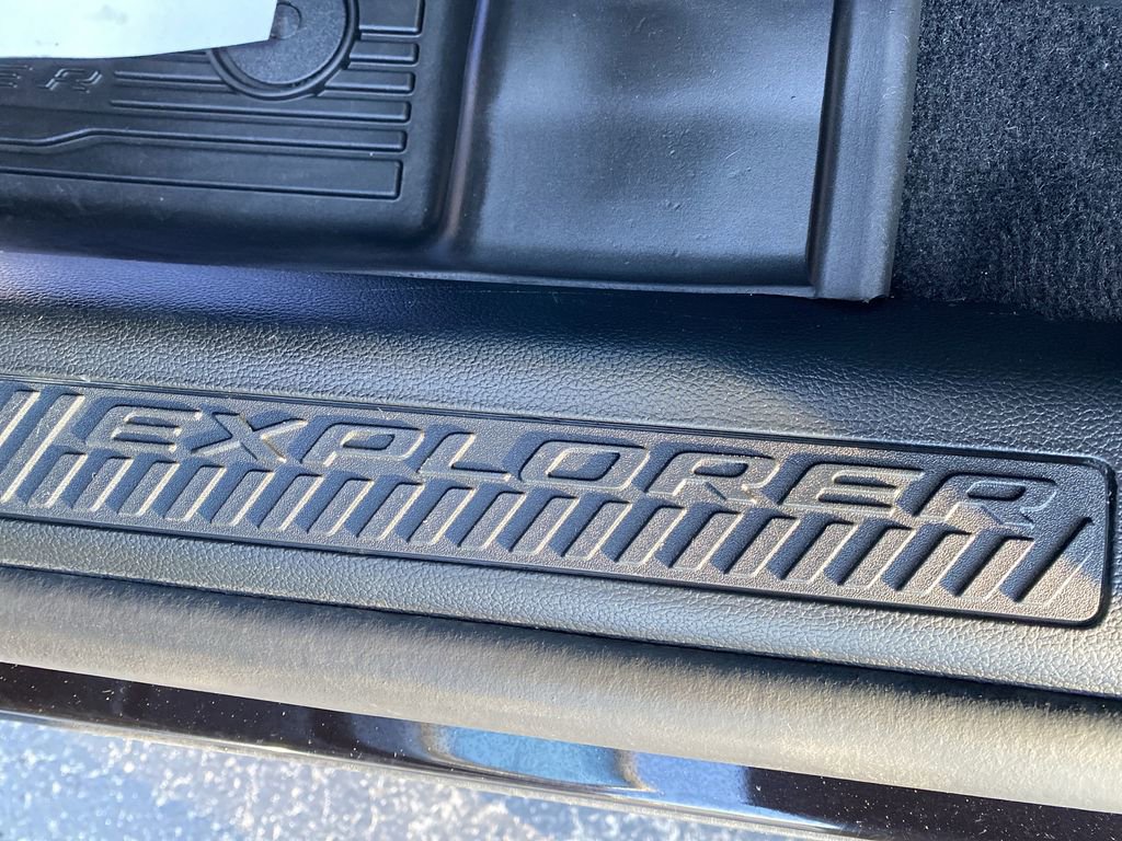 Certified 2023 Ford Explorer XLT w/ Equipment Group 202A image 19