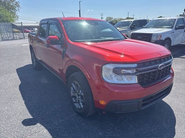 Certified 2023 Ford Maverick XLT w/ XLT Luxury Package FWD image 3