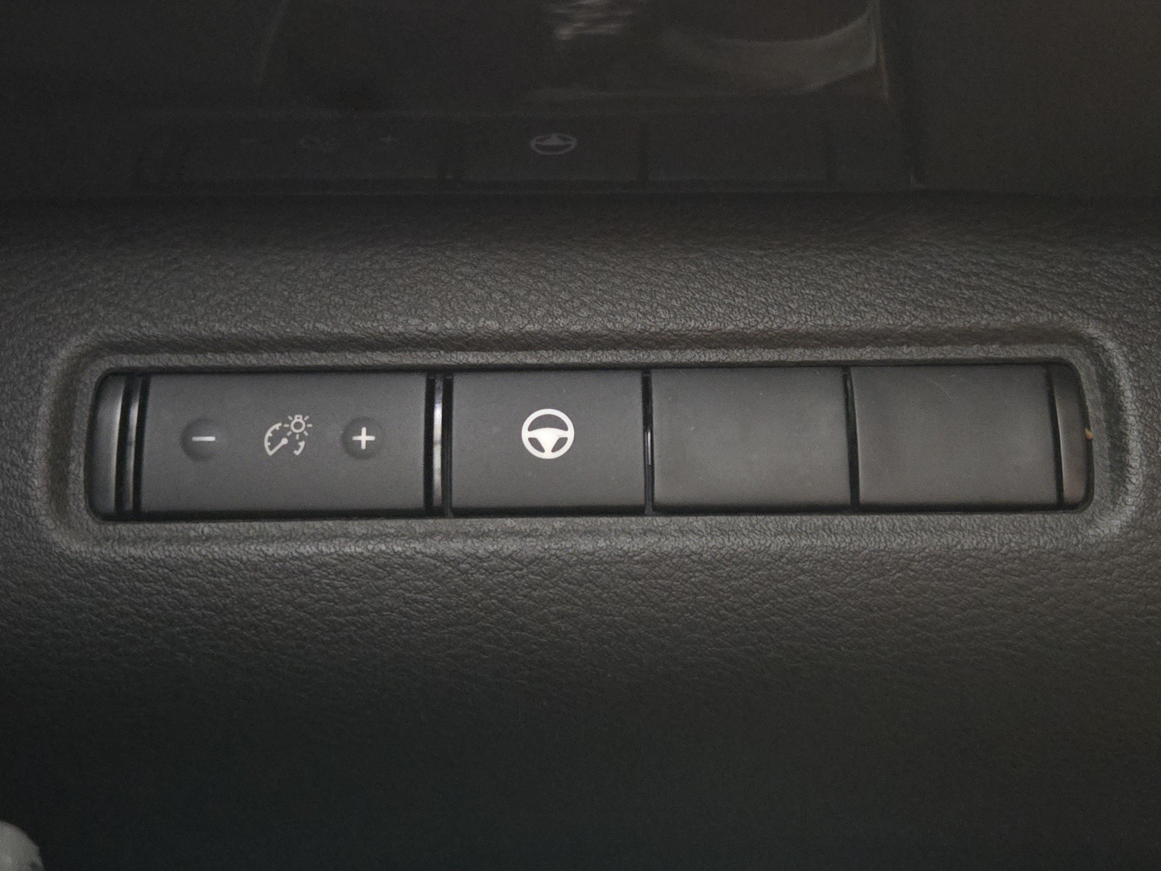 Used 2023 Nissan Pathfinder SV FWD image 24