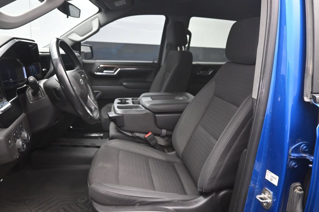 Used 2023 Chevrolet Silverado 1500 LT Trail Boss w/ Protection Package AWD/4WD image 18