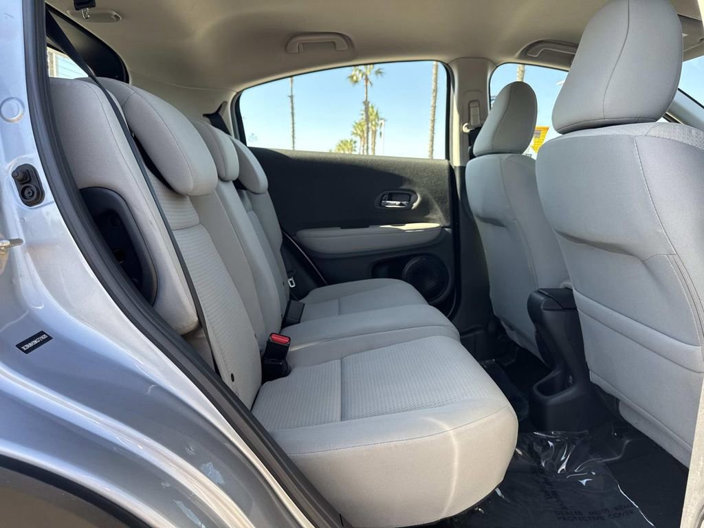 Used 2019 Honda HR-V LX image 27