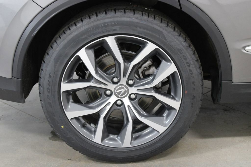 Used 2023 Acura MDX SH-AWD w/ Technology Package image 15