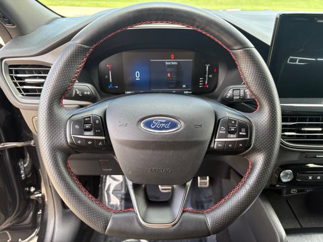 Certified 2024 Ford Escape ST-Line w/ Tech Pack #1 AWD/4WD image 13