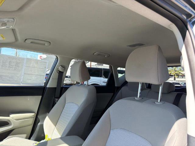 Used 2025 Kia Soul LX image 18