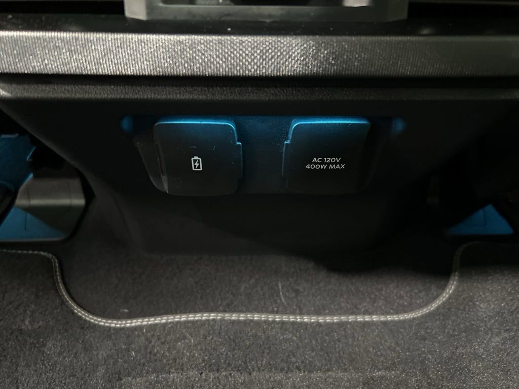 Certified 2023 Ford F150 Platinum w/ Equipment Group 701A High image 32