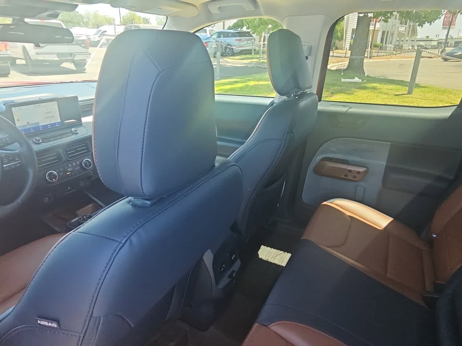 Certified 2024 Ford Maverick Lariat FWD image 11