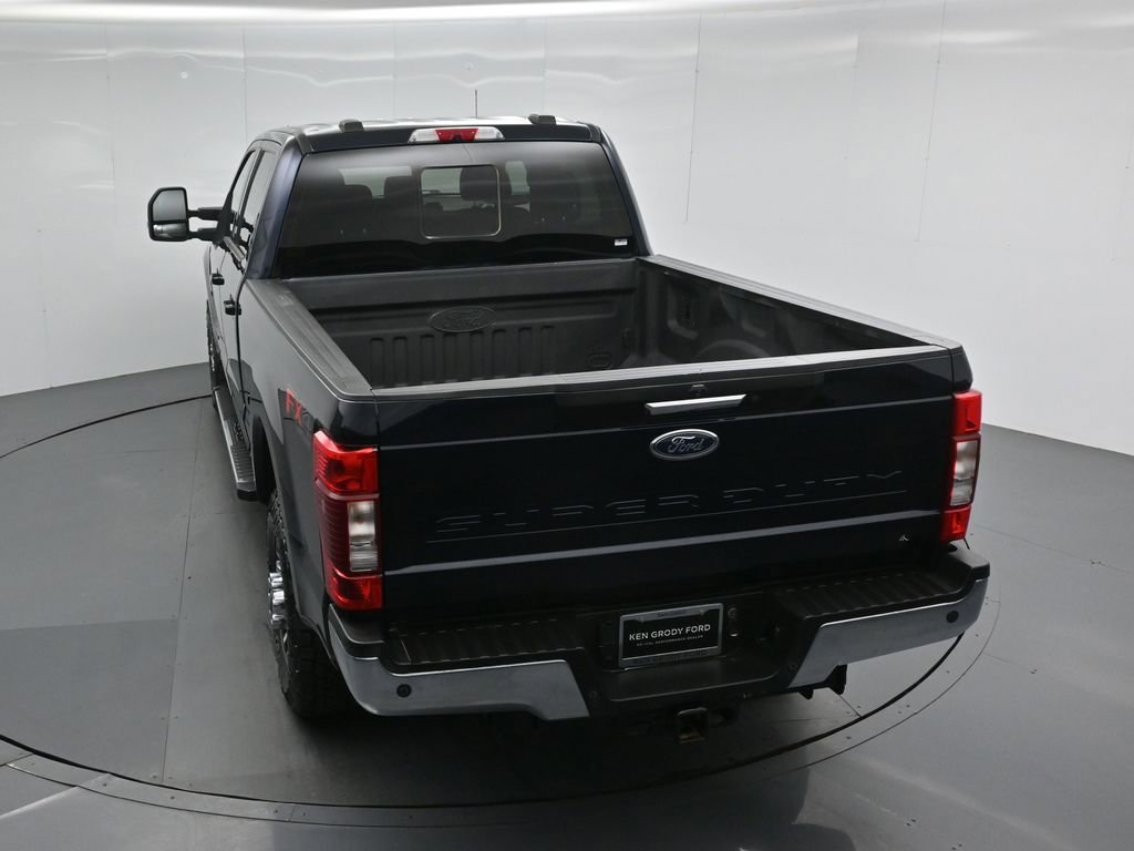 Certified 2022 Ford F350 Lariat w/ Lariat Value Package AWD/4WD image 41