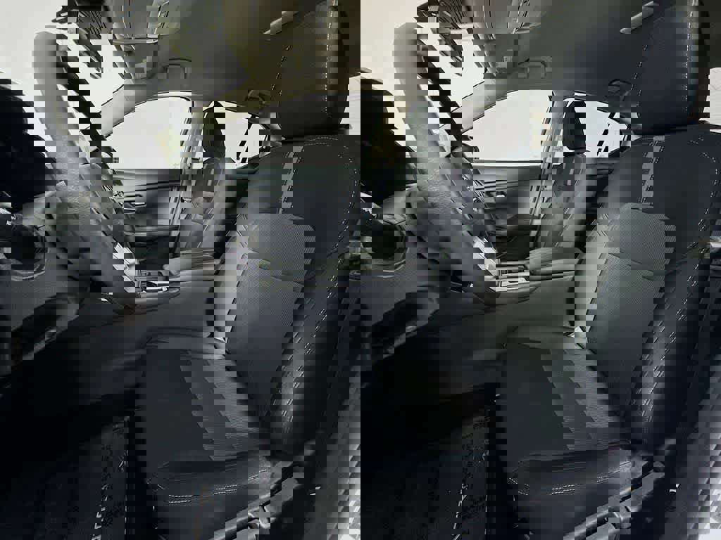 Used 2025 Nissan Sentra SV image 15