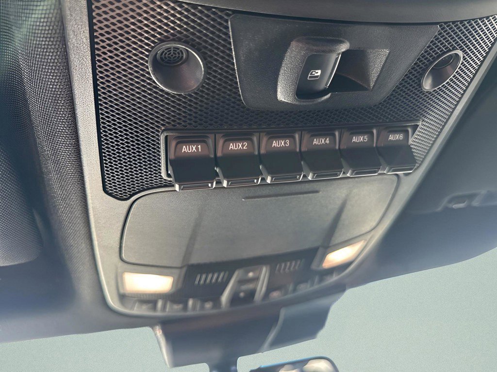 Certified 2020 Ford F150 Raptor w/ Equipment Group 802A Luxury image 20