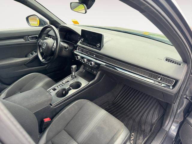 Used 2025 Honda Civic Sport image 15