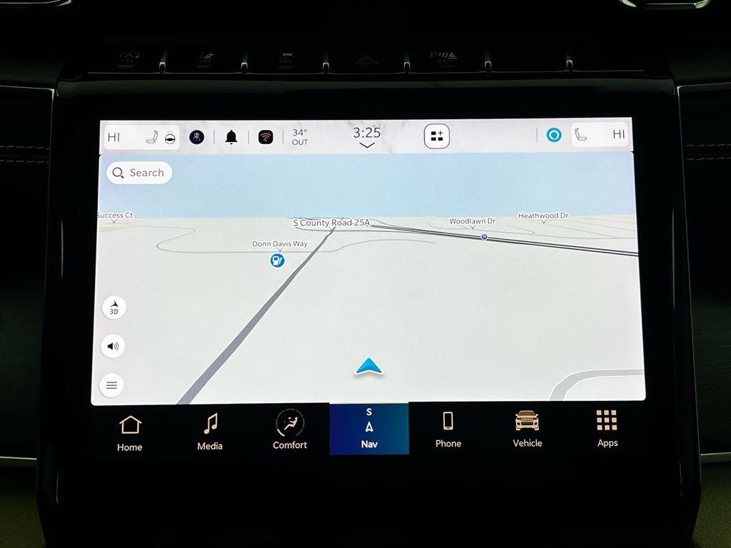 Used 2024 Jeep Grand Cherokee L Limited w/ Luxury Tech Group II image 2