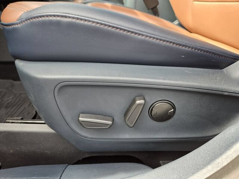 Certified 2023 Ford Maverick Lariat w/ Lariat Luxury Package AWD/4WD image 10