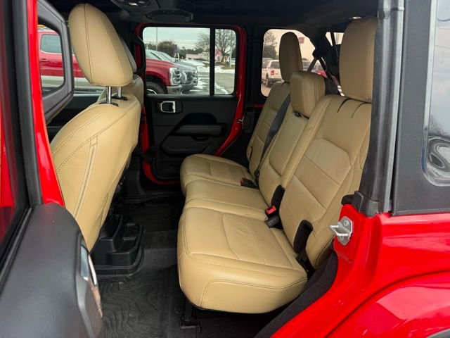 Used 2018 Jeep Wrangler Unlimited Sahara image 13