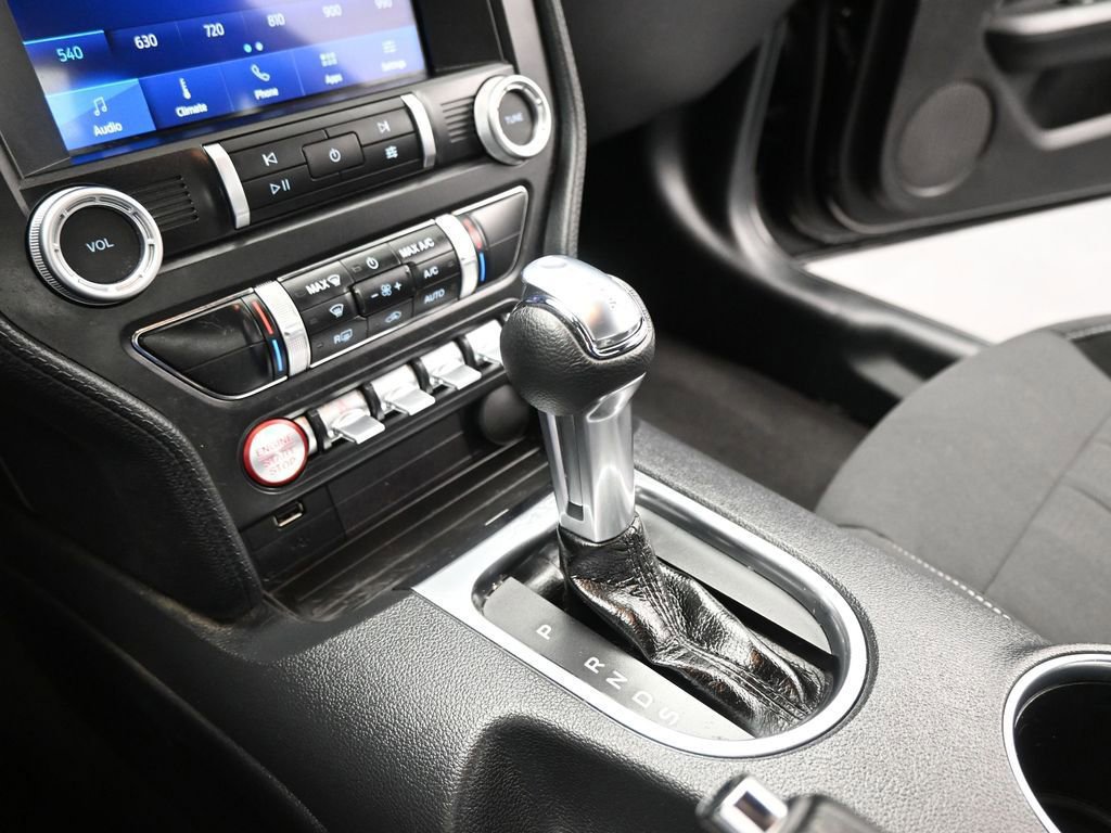 Certified 2022 Ford Mustang Coupe w/ Equipment Group 101A image 43