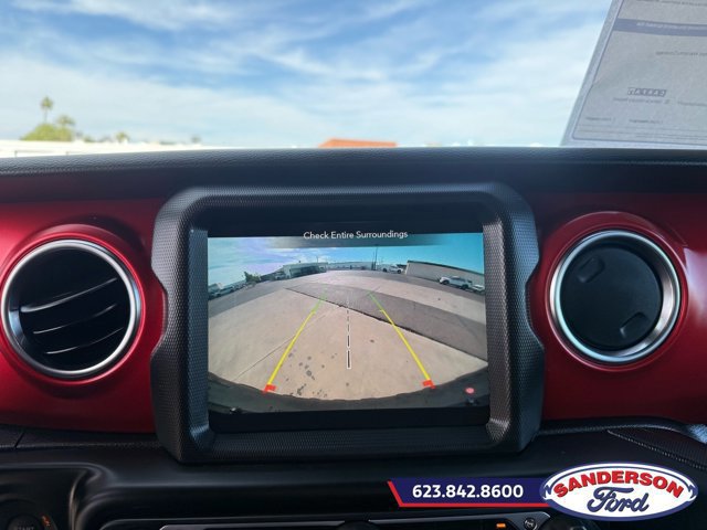 Used 2022 Jeep Wrangler Unlimited Rubicon w/ Xtreme Recon 35" Tire Package image 18