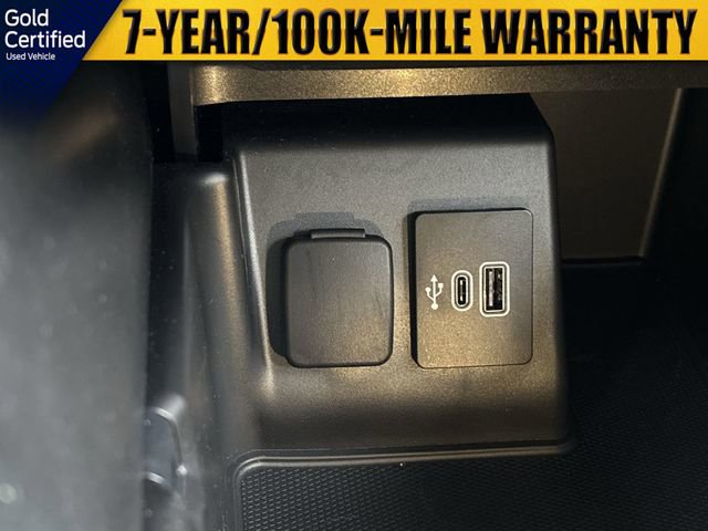 Certified 2025 Ford Explorer Active image 31