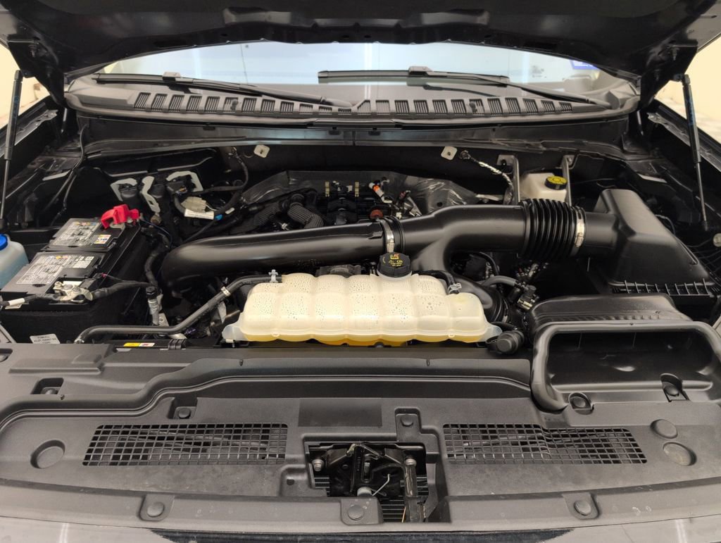 Certified 2025 Ford Expedition Active RWD image 39