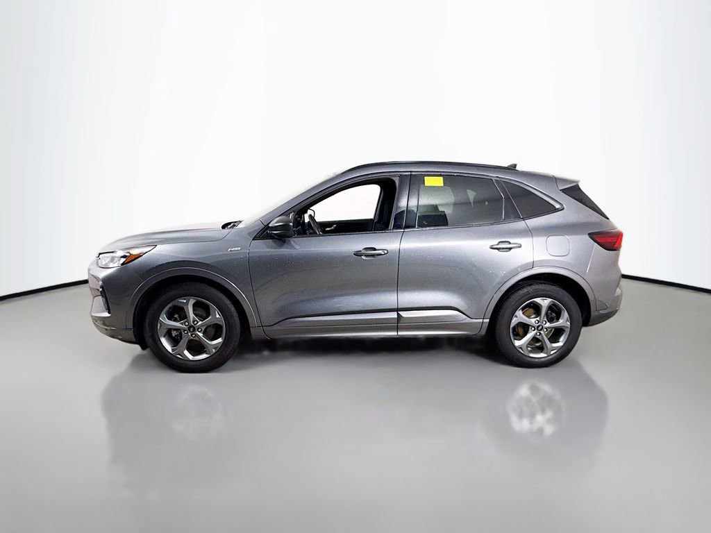 Certified 2023 Ford Escape ST-Line w/ Equipment Group 301A image 2