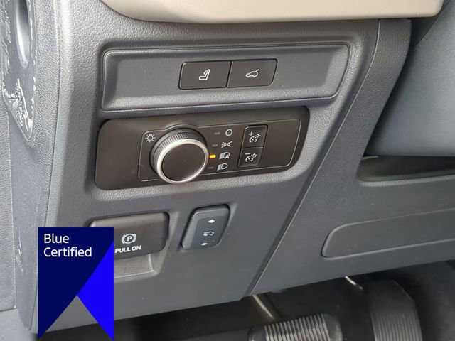 Certified 2024 Ford Expedition XLT RWD image 16