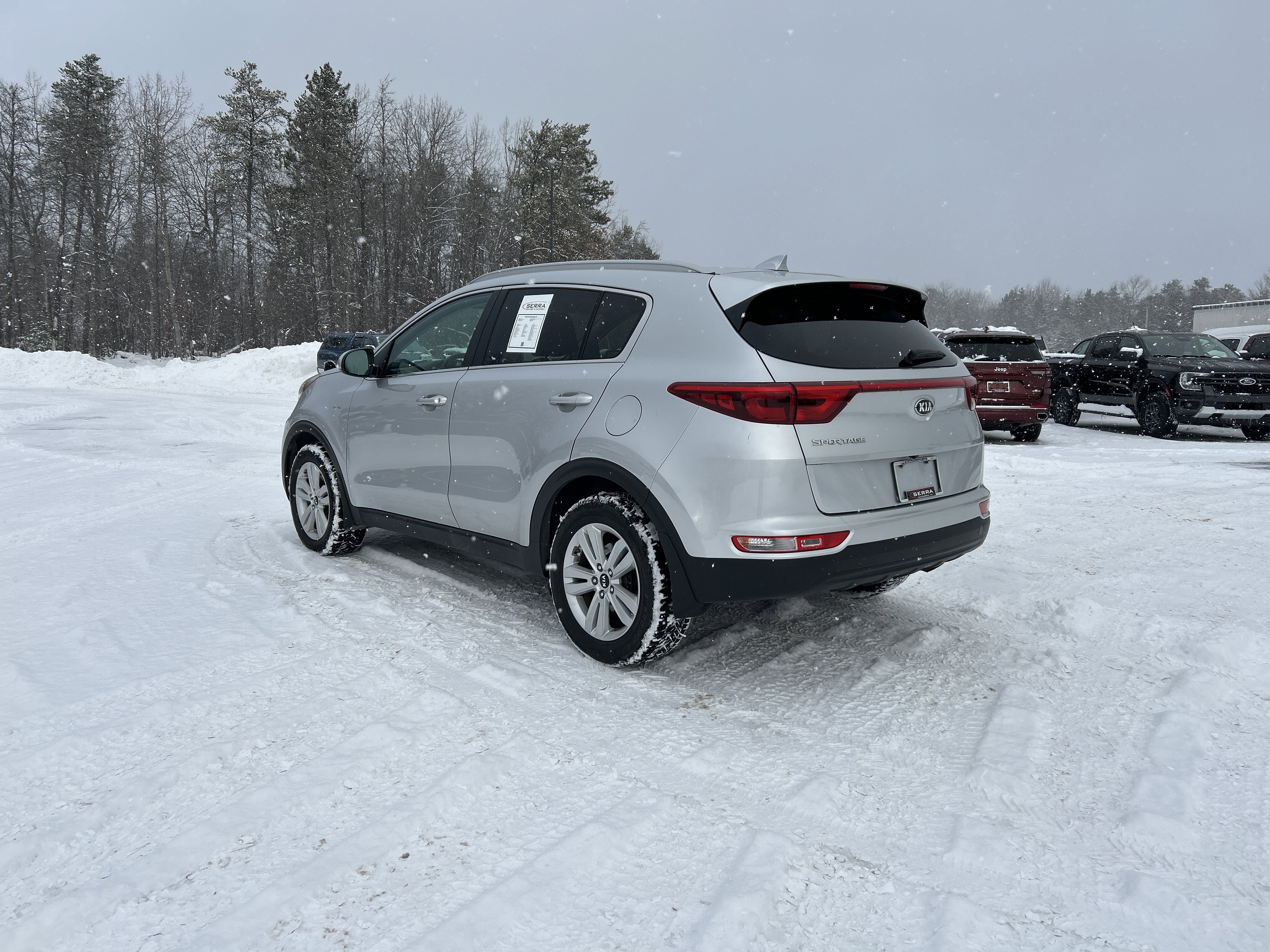Used 2018 Kia Sportage LX w/ LX Popular Package image 6