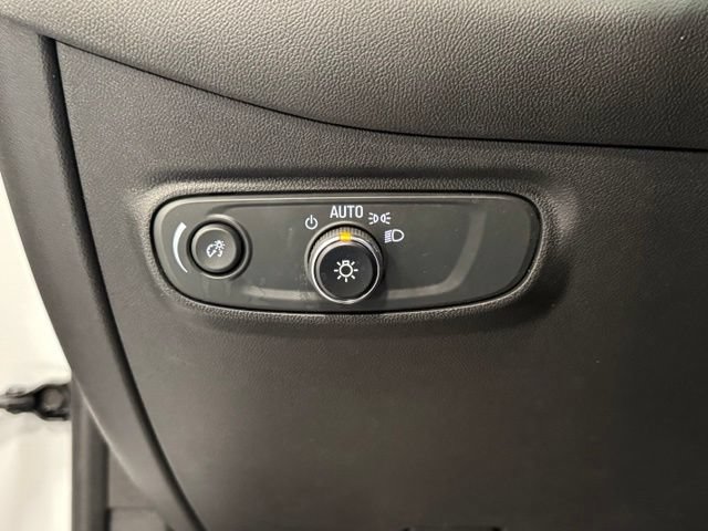 Used 2022 Chevrolet Equinox LT FWD image 15