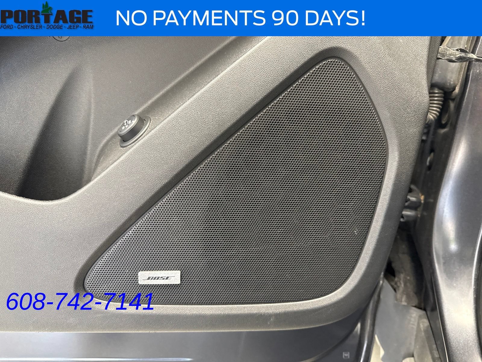 Used 2022 Chevrolet Equinox RS w/ RS Leather Package AWD/4WD image 13