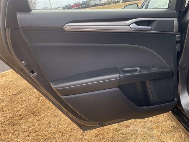 Certified 2020 Ford Fusion SE image 20