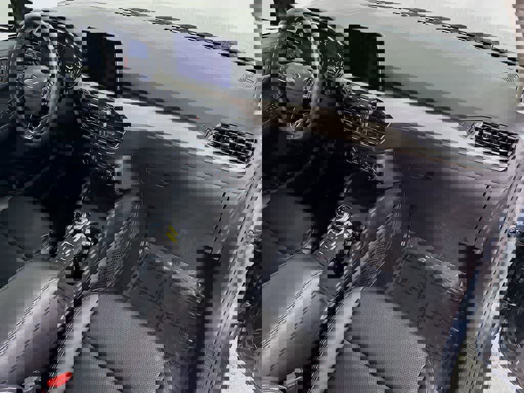 Certified 2022 Ford Escape SEL image 33