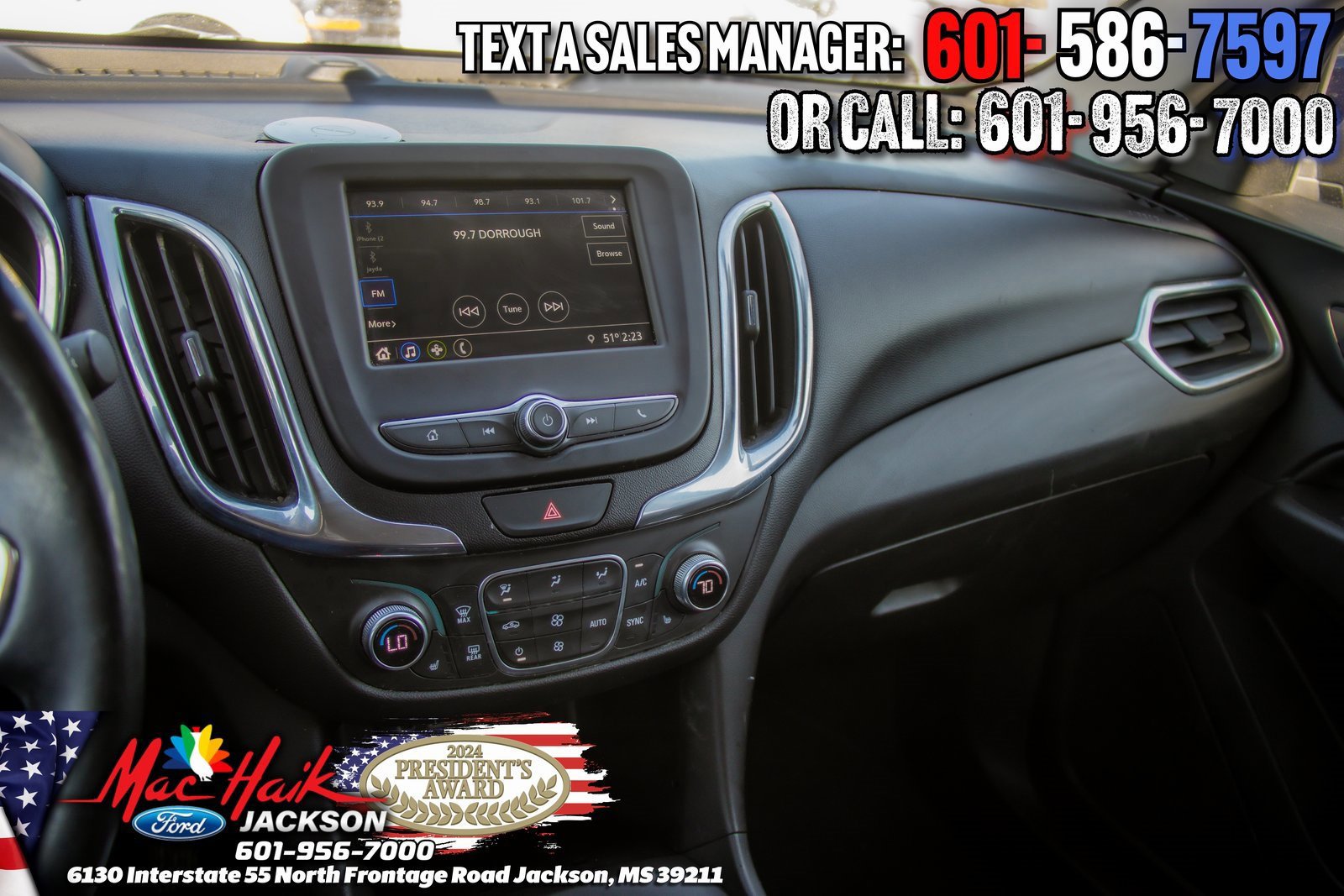 Used 2019 Chevrolet Equinox LT w/ Driver Convenience Package image 13