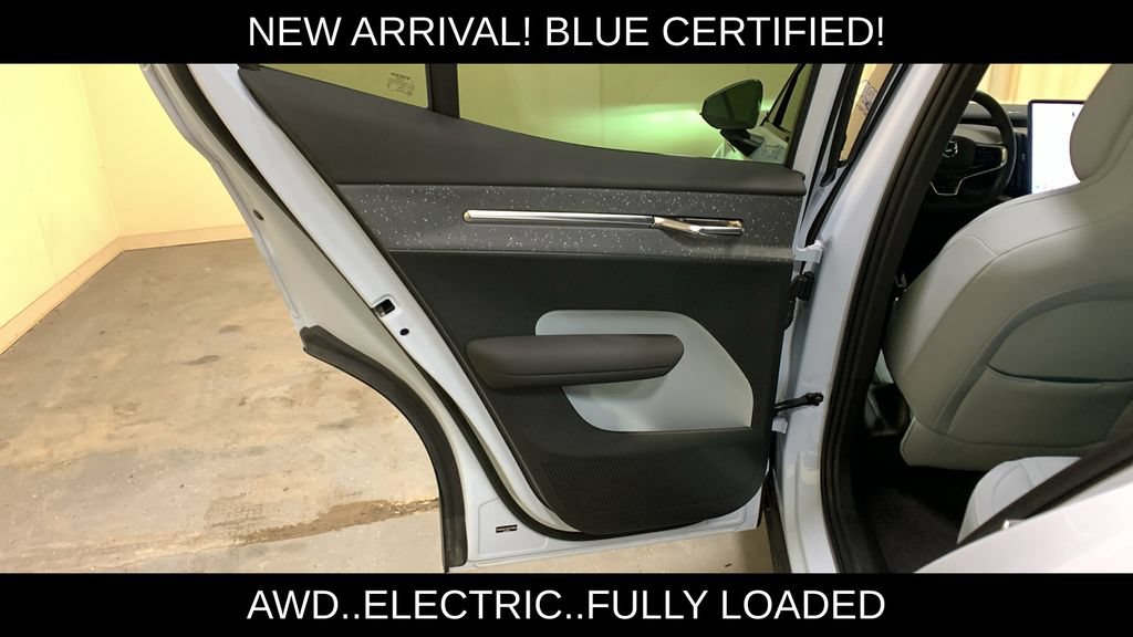 Used 2025 Volvo EX30 Ultra w/ Climate Package AWD/4WD image 23