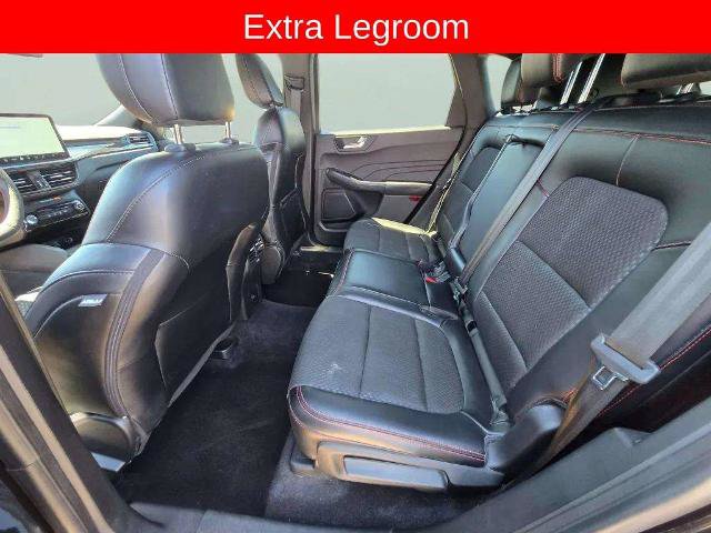 Certified 2023 Ford Escape ST-Line w/ Tech Pack #1 AWD/4WD image 27