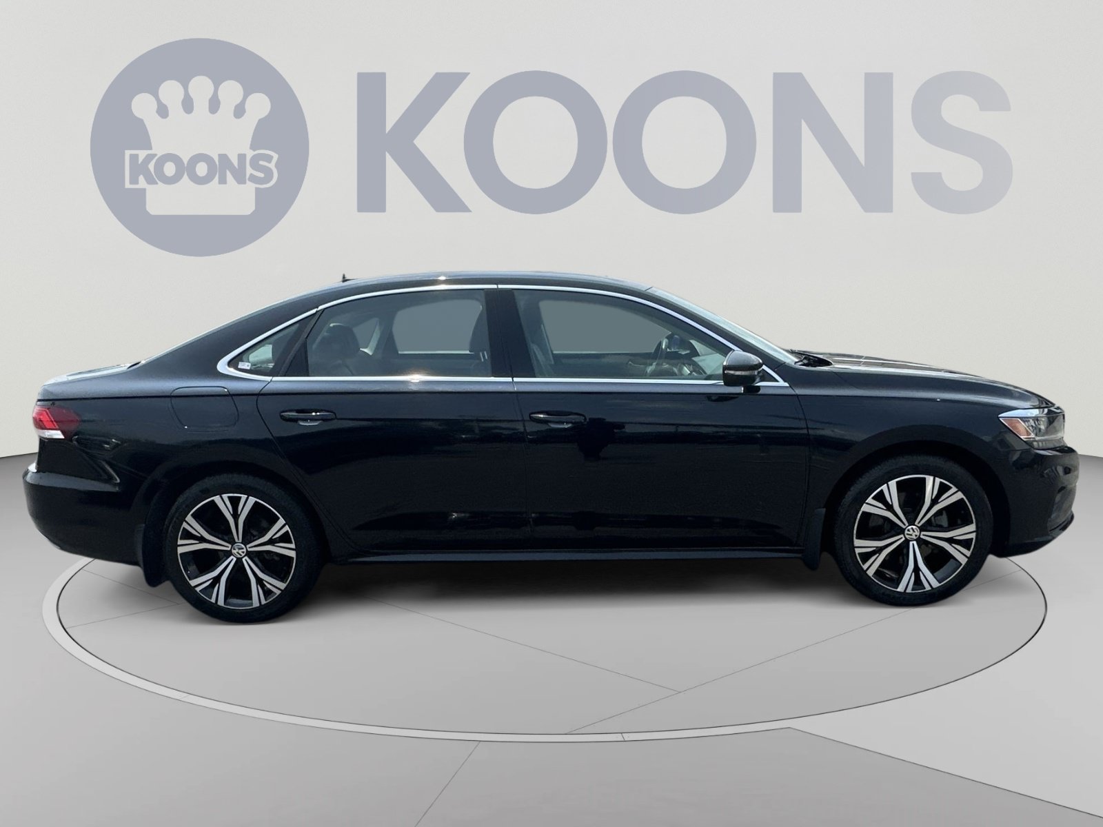 Used 2022 Volkswagen Passat 2.0T SE FWD image 12