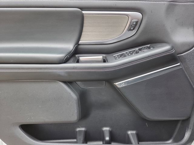 Certified 2025 Ford Expedition Max Platinum AWD/4WD image 16