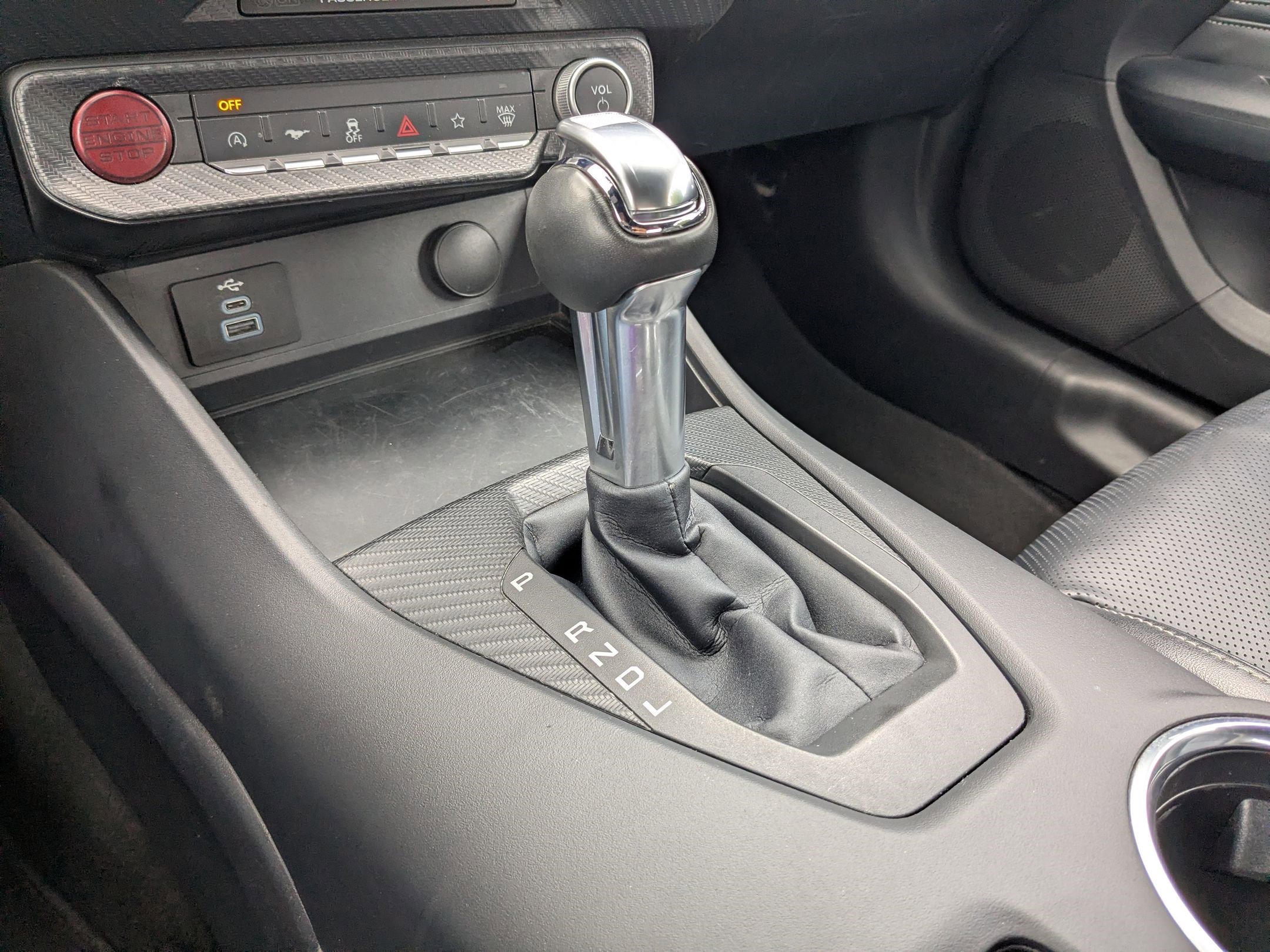 Certified 2025 Ford Mustang Premium RWD image 29