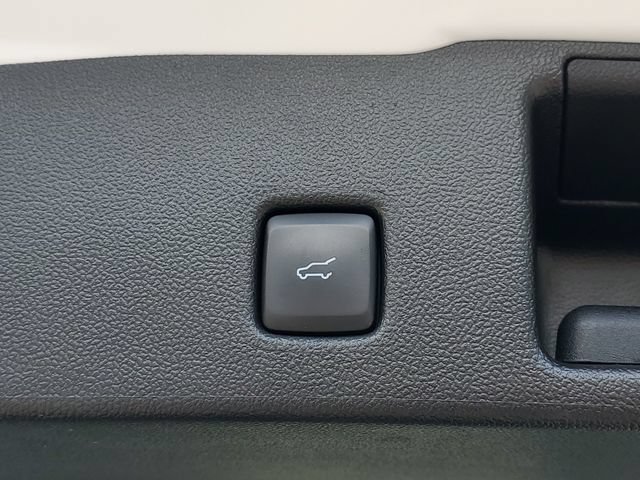 Certified 2023 Ford Escape Active AWD/4WD image 9