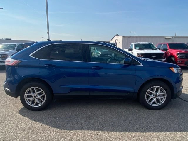 Certified 2023 Ford Edge SEL w/ Convenience Package AWD/4WD image 4