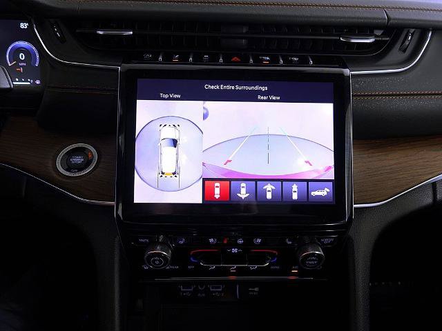 Used 2021 Jeep Grand Cherokee L Summit w/ Luxury Tech Group V AWD/4WD image 29