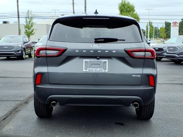 Certified 2025 Ford Escape ST-Line w/ Tech Pack #1 AWD/4WD image 6