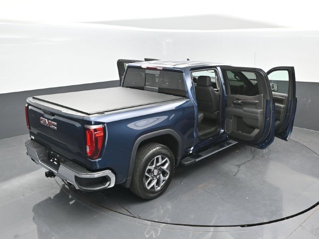 Used 2023 GMC Sierra 1500 SLT w/ SLT Premium Package AWD/4WD image 29