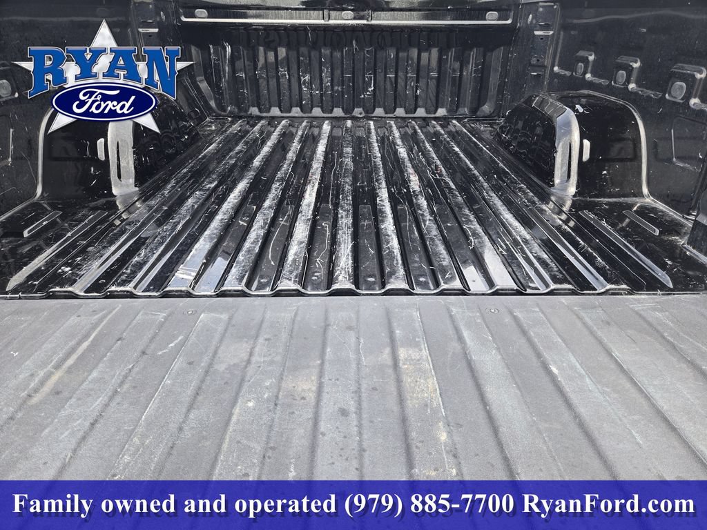 Used 2025 Chevrolet Silverado 1500 Custom RWD image 23