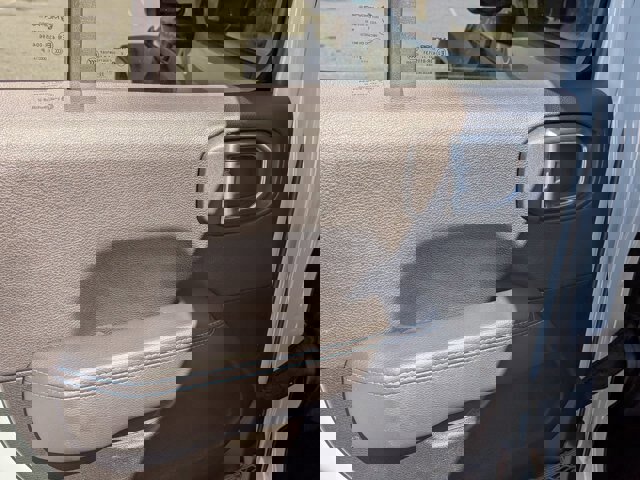 Used 2023 Jeep Wrangler Rubicon w/ Safety Group image 28