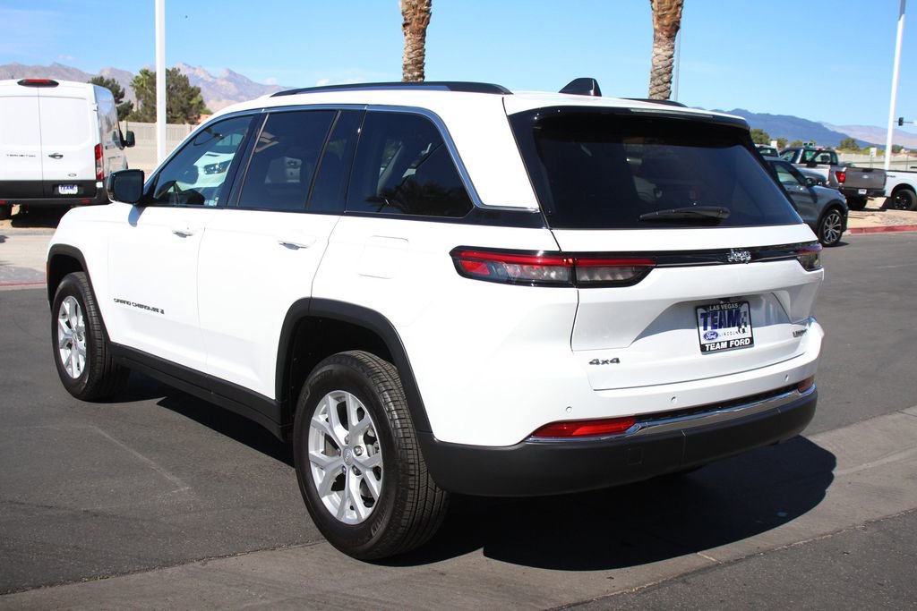 Used 2023 Jeep Grand Cherokee Limited AWD/4WD image 5