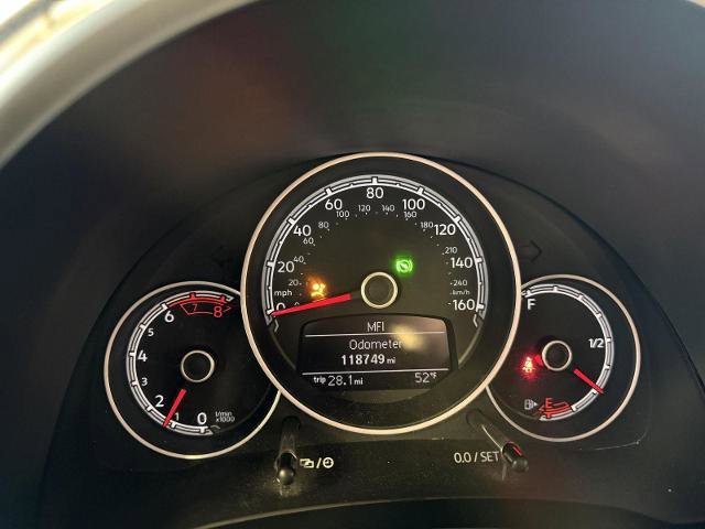 Used 2018 Volkswagen Beetle 2.0T Coast image 3