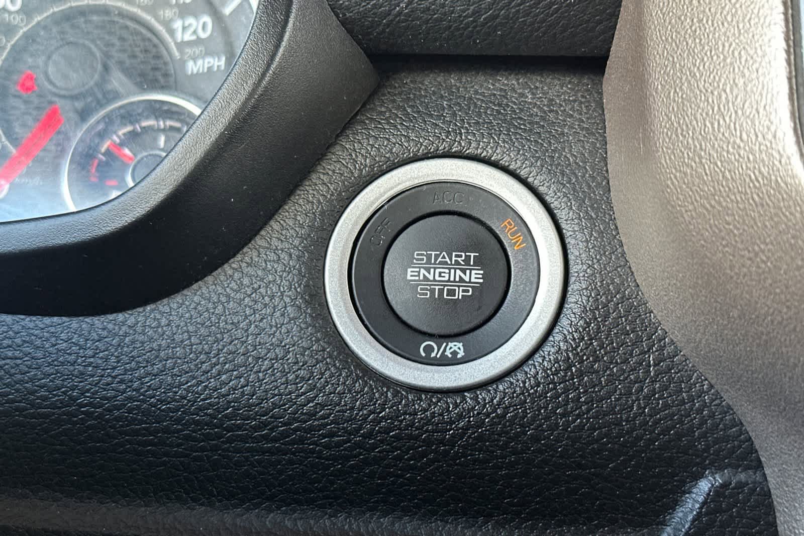 Used 2022 RAM 1500 Laramie AWD/4WD image 21