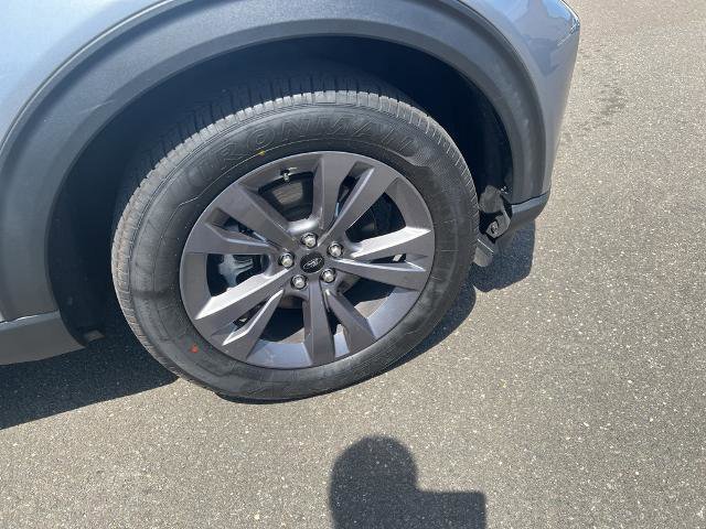 Certified 2022 Ford Explorer XLT w/ Equipment Group 202A image 14