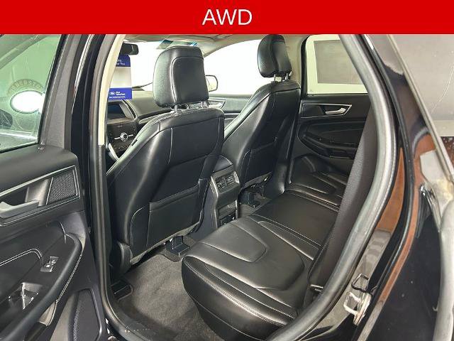 Certified 2020 Ford Edge Titanium AWD/4WD image 12