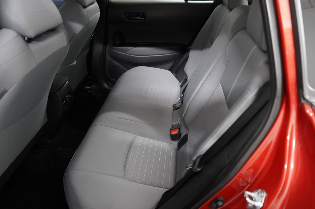 Used 2025 Toyota Corolla Cross AWD Hybrid image 21